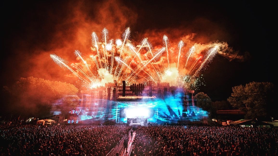 Event Structures — konstrukce při instalaci